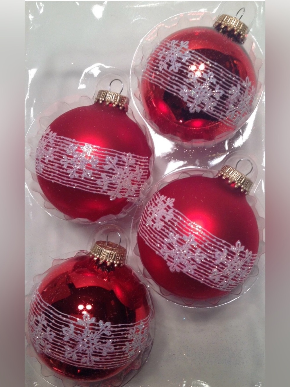 Krebs Christmas Ornament Set 4 Glittery Band Snowflake Red Glass Balls